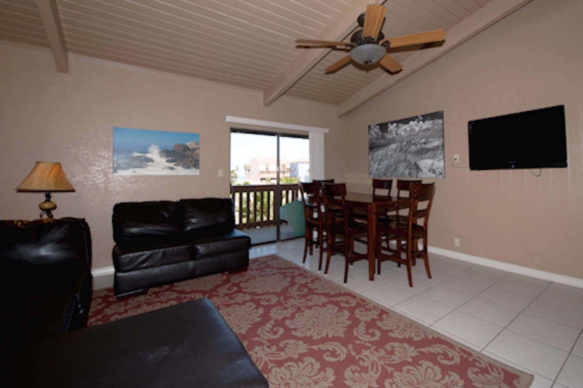 The Tiki- Beach Front Complex! Unit 106 Aparthotel South Padre Island Exterior photo